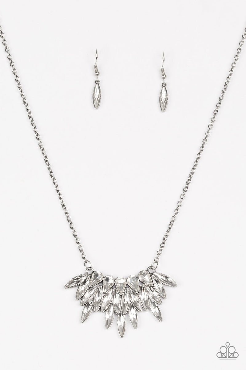 Paparazzi Crown Couture - Necklace Silver Box 52 – Cynthia’s Dazzling