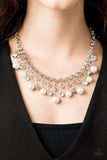 Paparazzi HEIR-headed - Necklace White Box 26