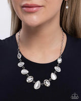 Paparazzi Royal Ready - Necklace White - Box 11