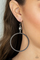 Paparazzi Work That Circuit - Earrings Silver Box 122