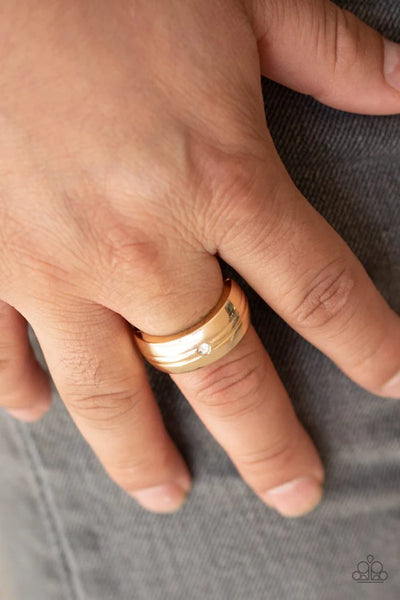Paparazzi Leading Man - Ring Gold Box 32