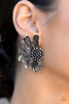 Paparazzi Farmstead Meadow - Earrings Silver Exclusive Box 11