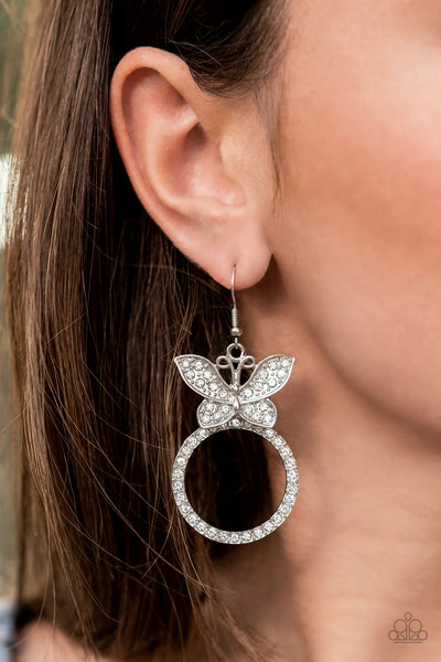 Paparazzi Paradise Found Exclusive Earrings White Box 11