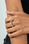 Paparazzi Vintage Elegance - Exclusive Ring White Box 48