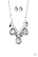 Paparazzi Looking Glass Glamorous - Necklace Silver Box 82