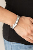 Paparazzi Pebble Paradise - Bracelet Silver Box 92