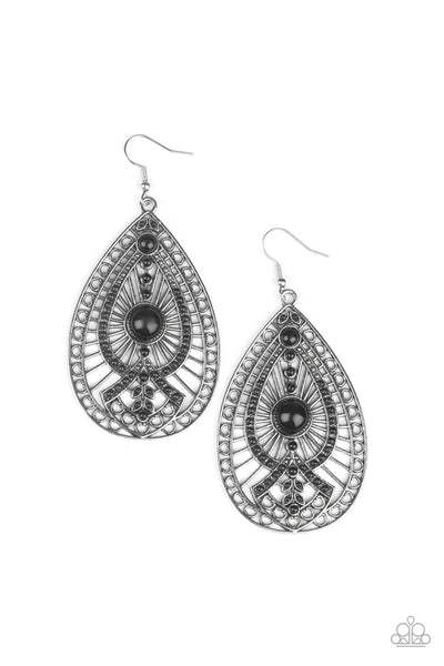 Paparazzi Just Dropping By - Earrings Black Box 59