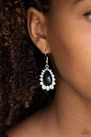 Paparazzi Regal Renewal - Earrings Black Box 19