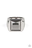 Paparazzi All About The Benjamin’s - Ring Silver Box 92