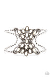 Paparazzi Pleasantly Plains - Bracelet White Box 121