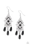 Paparazzi Majestic Mood - Earrings Black Box 49