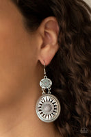 Paparazzi Temple of The Sun - Earrings Silver Box 113