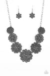 Paparazzi Basketful of Blossoms - Necklace Silver Box 141