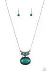 Paparazzi One DAYDREAM At A time - Necklace Green Box 141