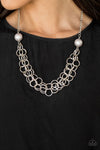 Paparazzi Daring Diva - Necklace Silver Box 72