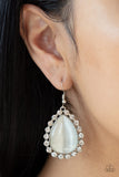 Paparazzi Teardrop Trendsetter - Earrings White Box 39