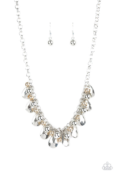 Paparazzi Stage Stunner - Necklace Silver Box 55