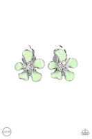 Paparazzi Island Iris - Clip-on Earrings Green Box 41