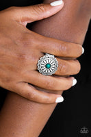 Paparazzi Daringly Daisy - Ring Green Box 123